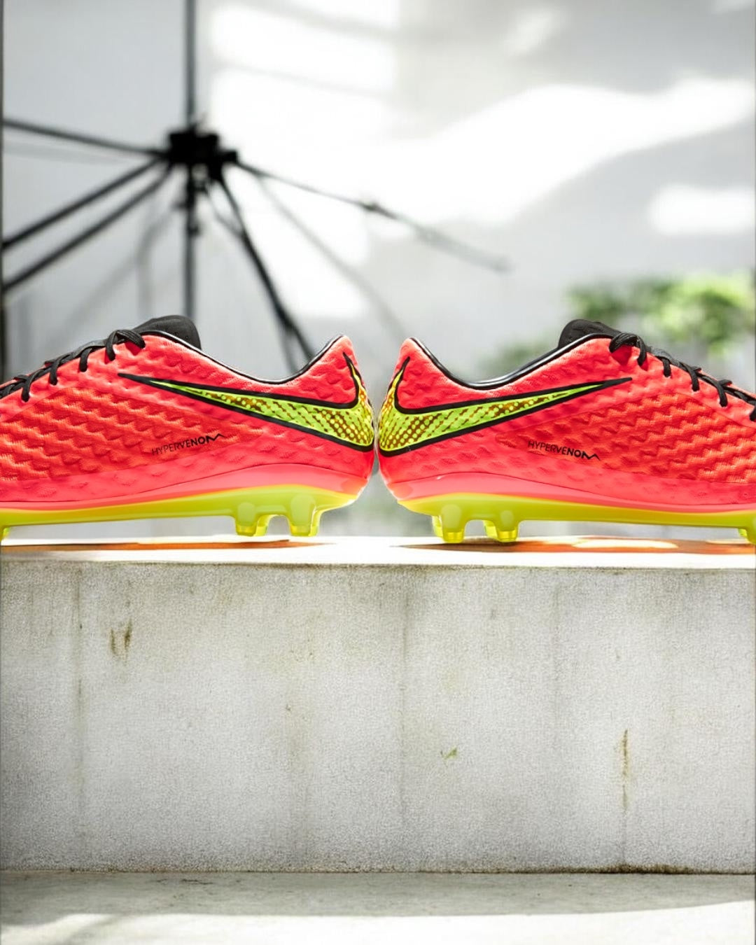 NIKE HYPERVENOM PHANTOM RED/BLACK FG