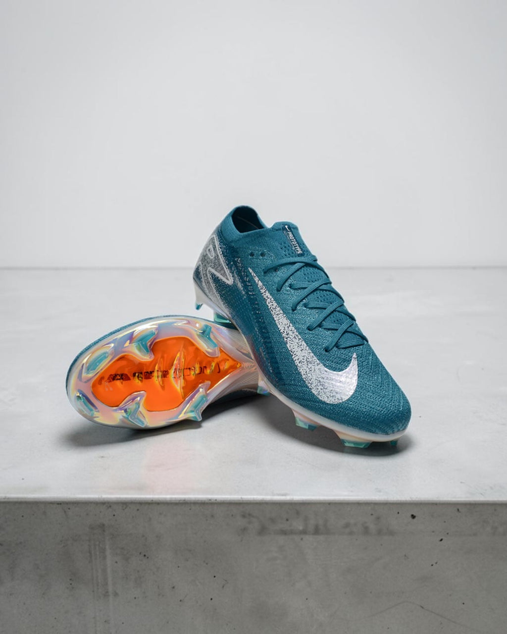 NIKE AIR ZOOM MERCURIAL VAPOR CUSTOM ELITE TURQUOISE FG