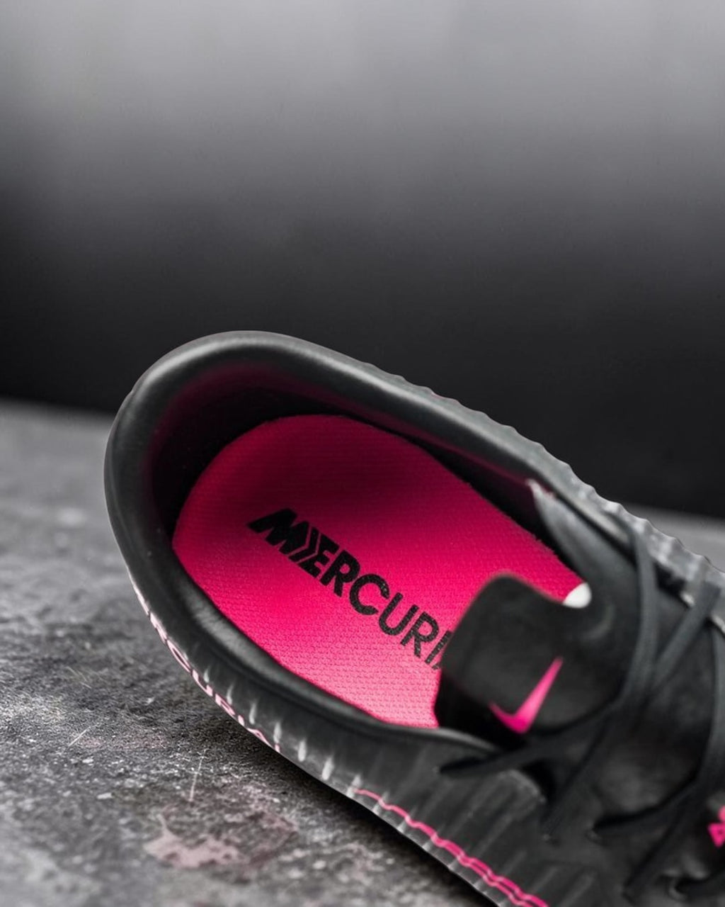NIKE MERCURIAL VAPOR 11 ELITE BLACK/PINK FG