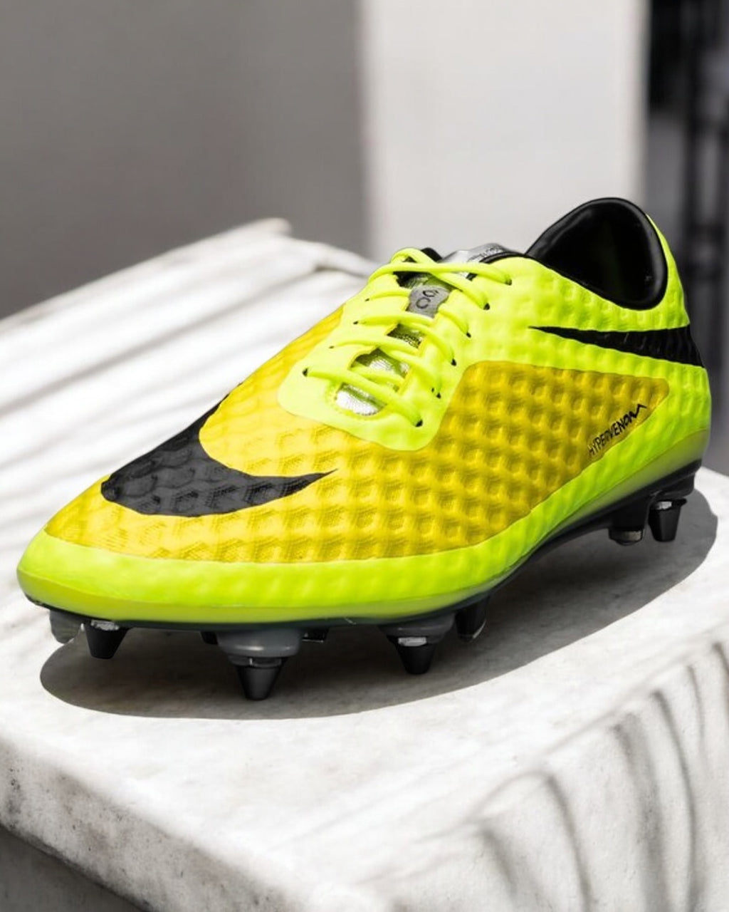 NIKE HYPERVENOM PHANTOM VIBRANT YELLOW FG