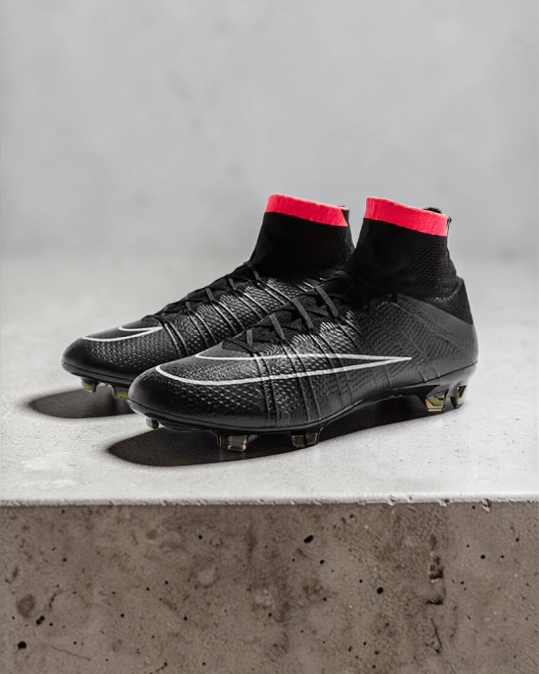 NIKE MERCURIAL SUPERFLY 4 BLACK/PINK FG
