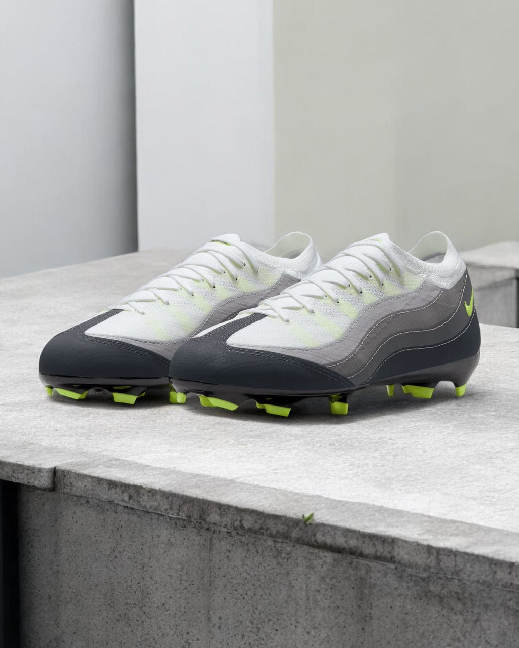 NIKE AIR ZOOM MERCURIAL VAPOR 16 X AIR MAX 95 ELITE FG