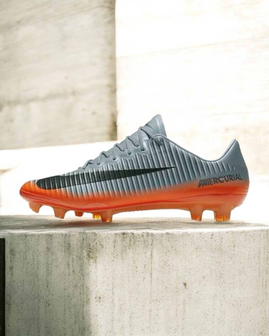 NIKE MERCURIAL VAPOR 11 CR7 FG