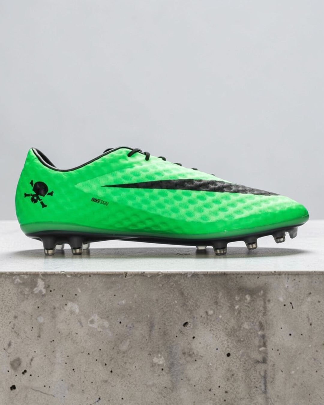 NIKE HYPERVENOM PHANTOM GREEN/BLACK FG