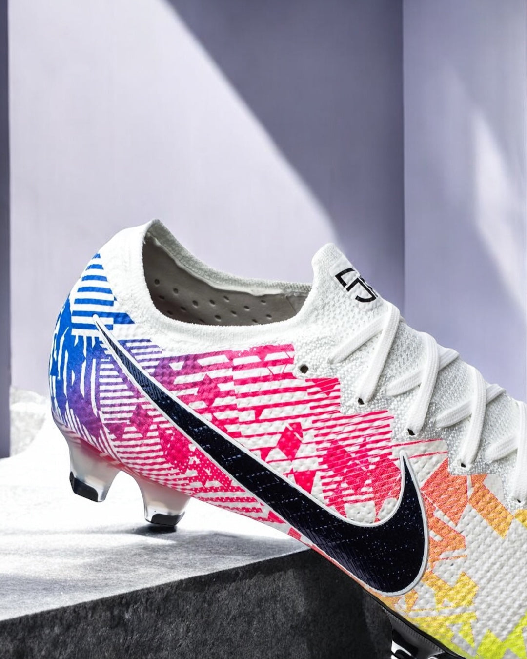 NIKE MERCURIAL VAPOR 13 ELITE FG NJR JOGO PRISMATICO