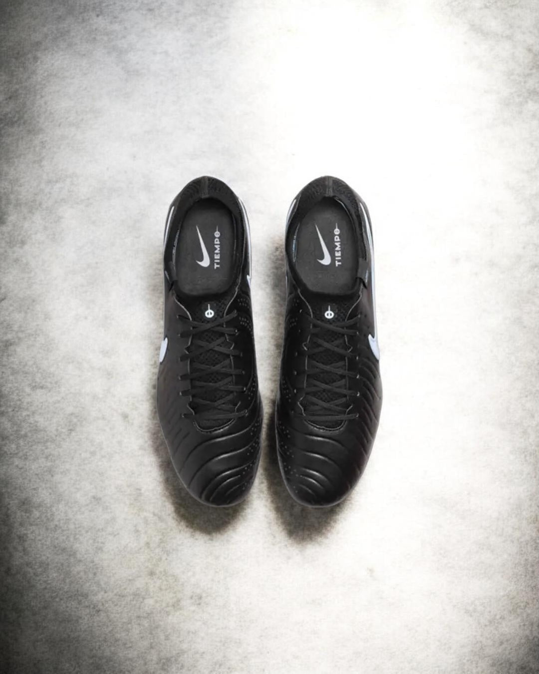 NIKE TIEMPO BLACK ELITE FG